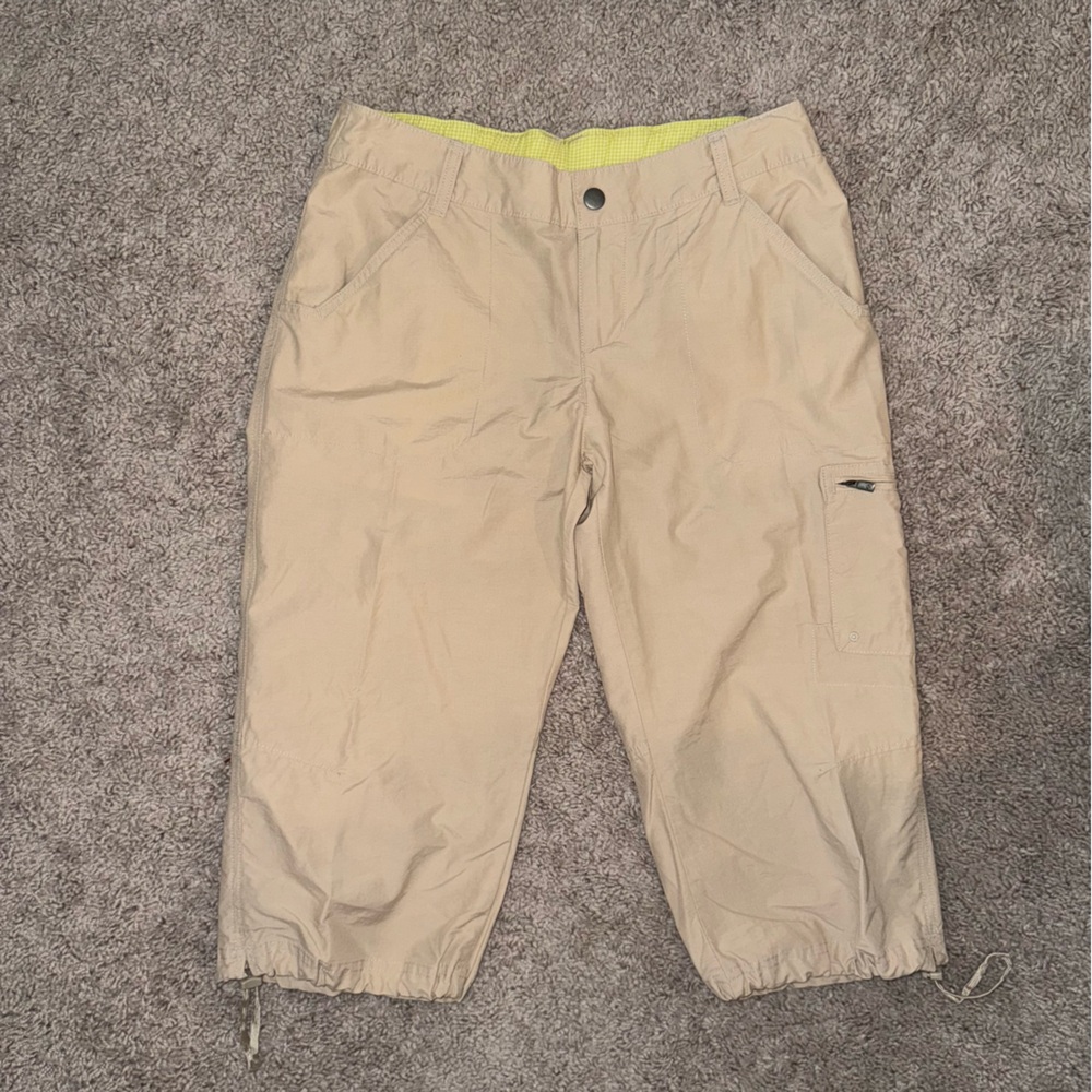 Columbia Women’s Khaki Crop Drawstring Cargo Pants